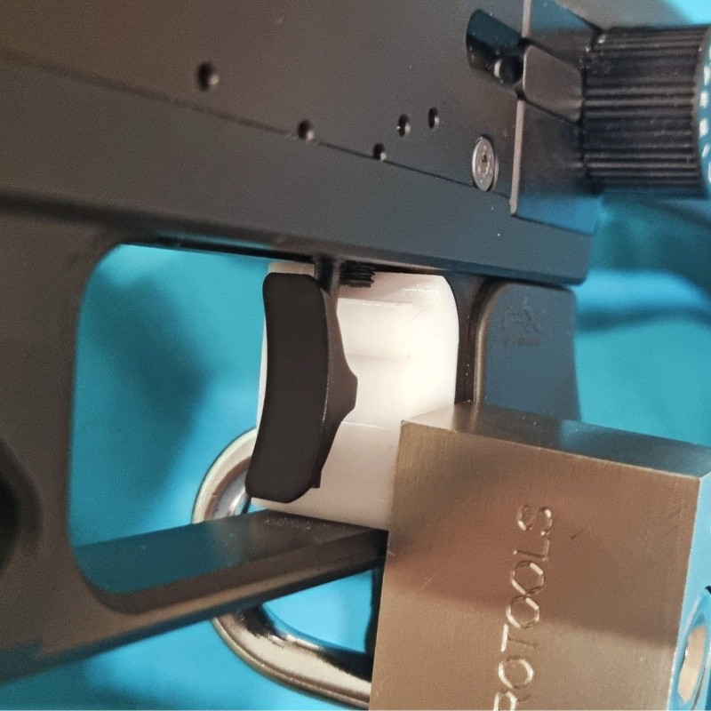 Price: €12 - Abzugssperre für FX Dreamline - FX Airguns