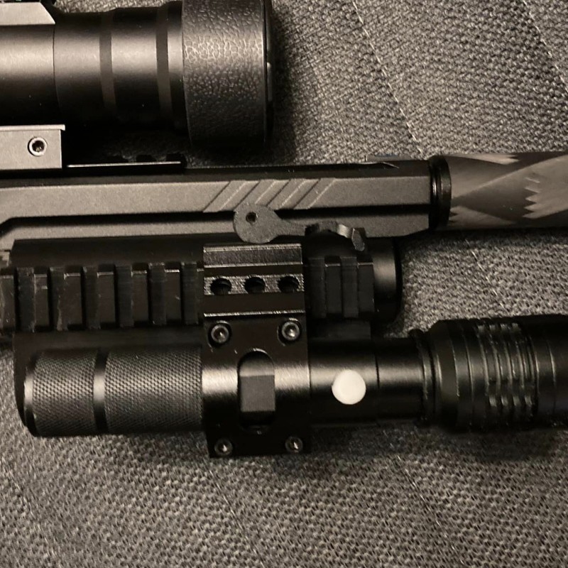 Huben GK1 air tank picatinny clip | Huben