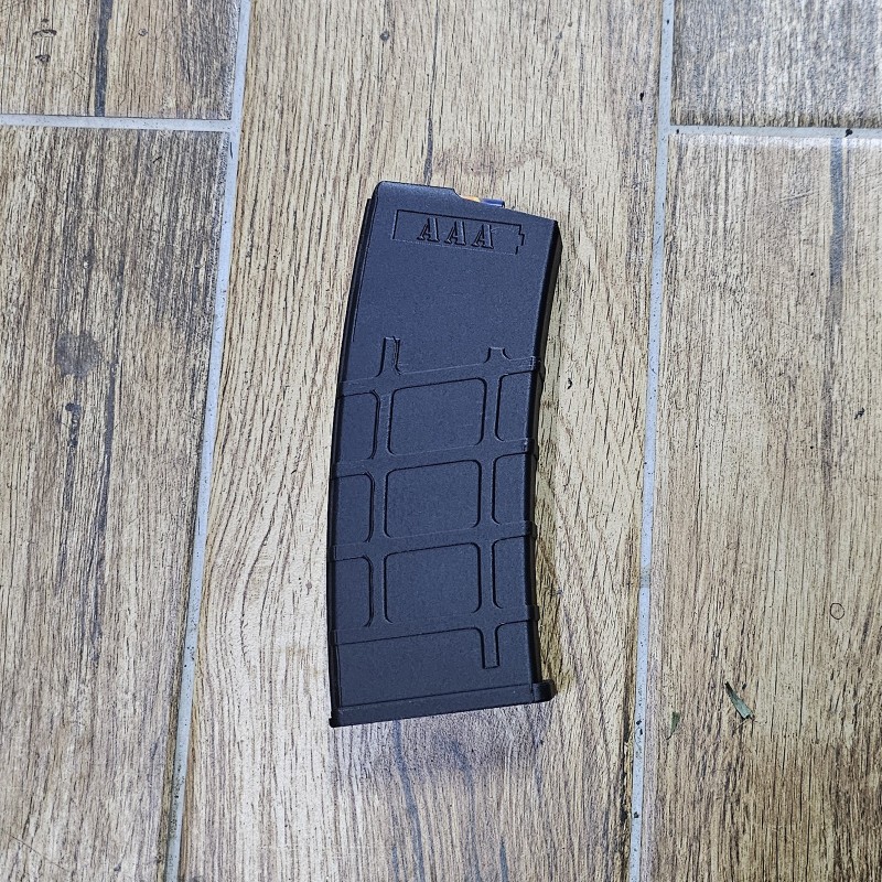 AR-15 magazijn AA en AAA batterijhouder | 