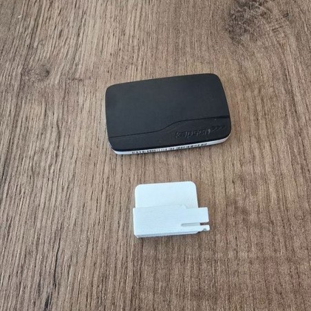 Holder for Serbian ENP TAG Devices | 