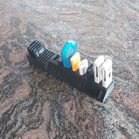Support de bureau USB, SD, MicroSD, MicroSDHC, MicroSDXC - Organiseur - Price: €15 -